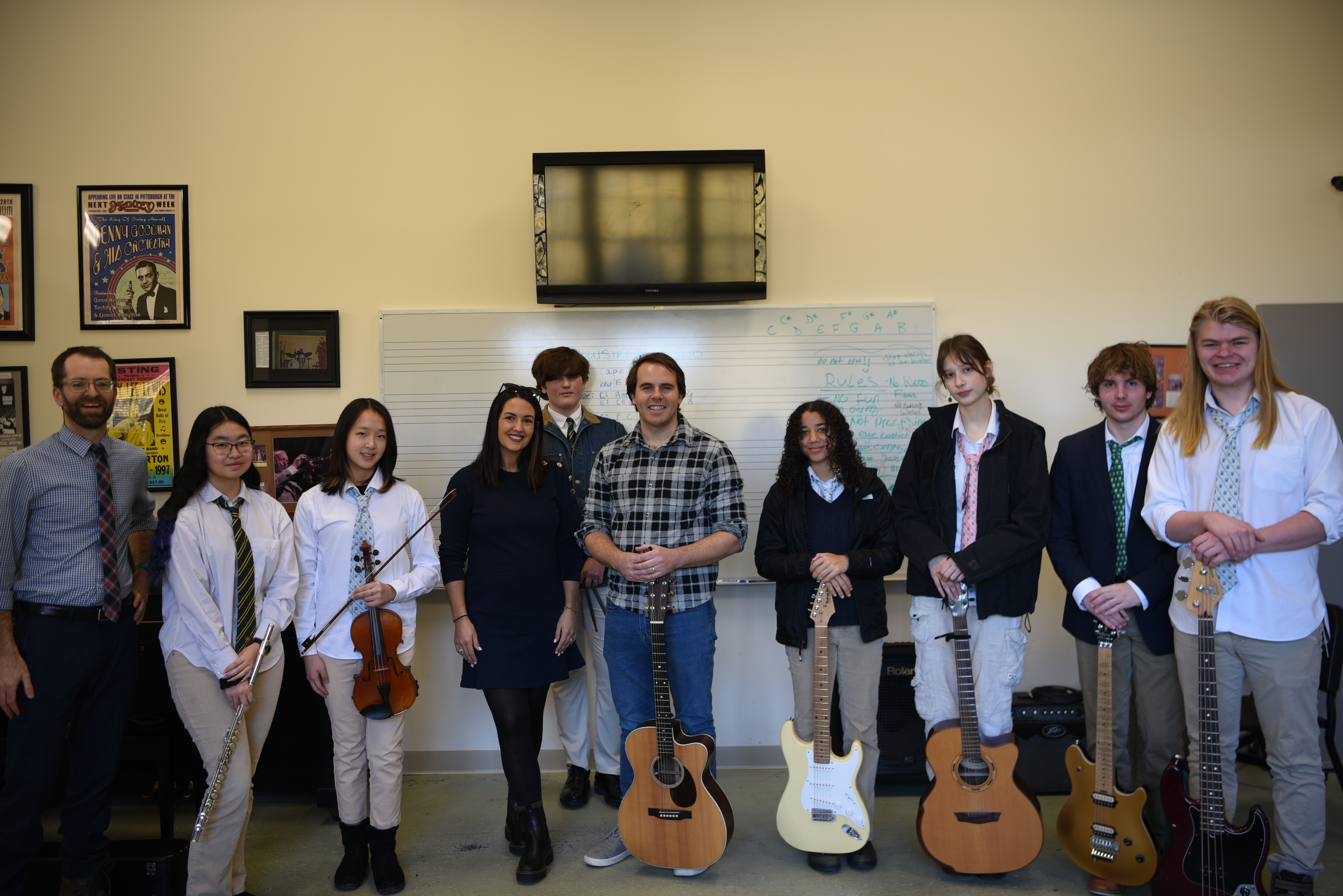 Tyler Millard visits Forman School Music Class